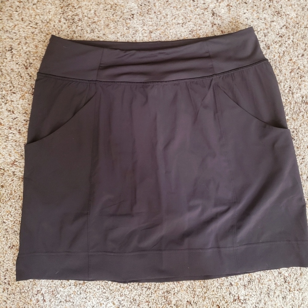 Lucy EUC activewear skort.